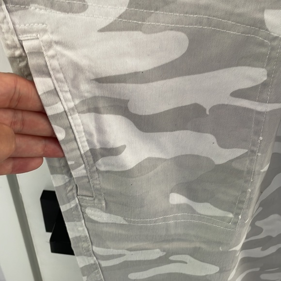 Wit and Wisdom pants from Nordstrom high Rise Utility style - Picture 6 of 9